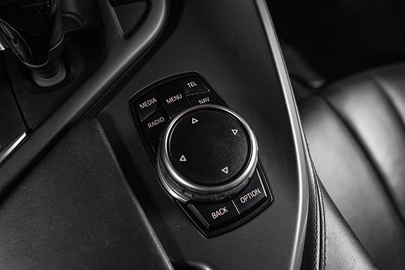 BMW i8 27 of 30