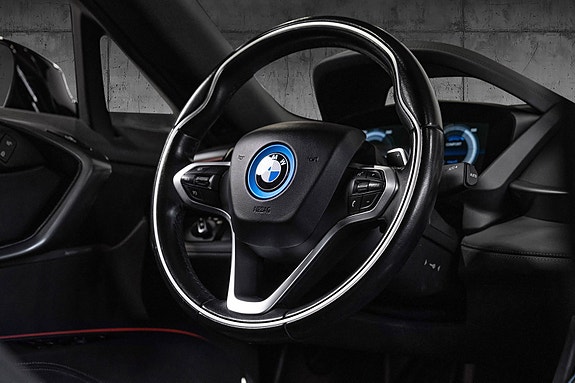 BMW i8 20 of 30