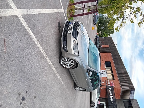 Skoda Octavia 4 of 4