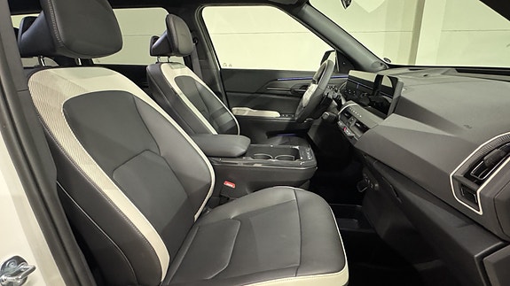 Kia EV5 13 of 30