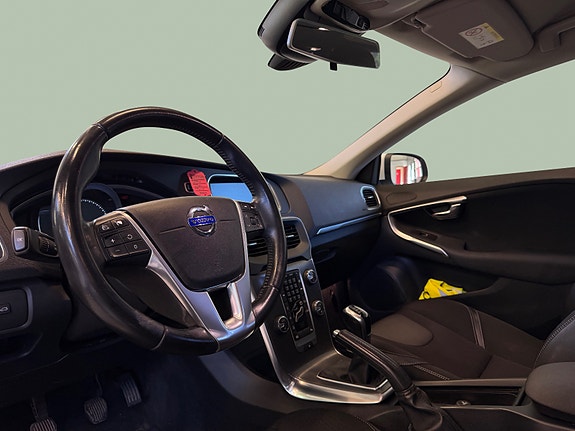 Volvo V40 15 of 30