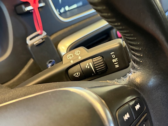 Volvo V40 28 of 30