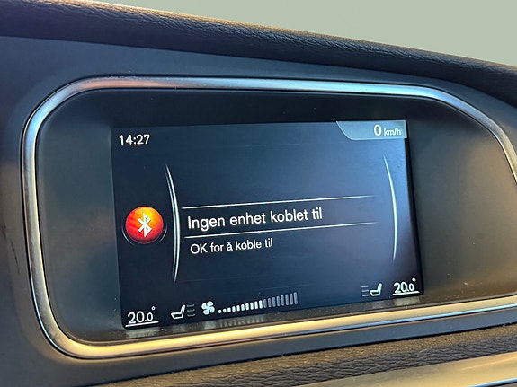 Volvo V40 21 of 30