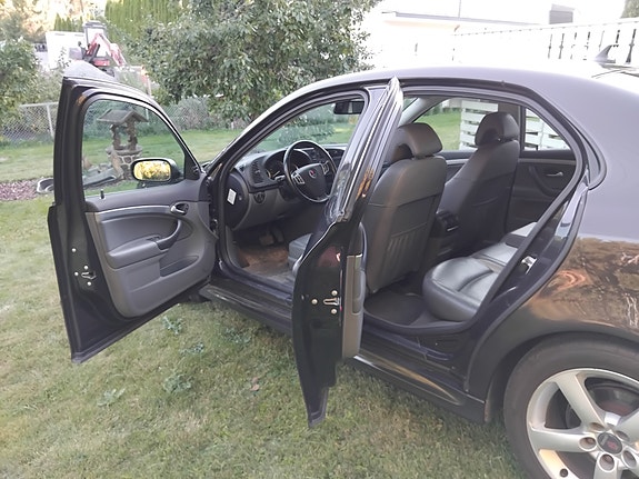 Saab 9-3 22 of 26