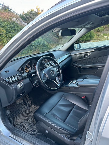 Mercedes-Benz E220 d 5 of 8