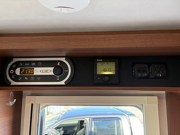 LMC T712 AUTOMAT/150 HK/2 ENKLE SENGER/TELT/MARKISE/FINANS 23 of 26