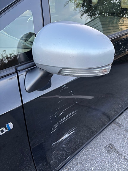Toyota Prius+ 10 of 15
