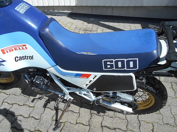 Honda XL 600 6 of 30