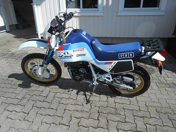 Honda XL 600 4 of 30