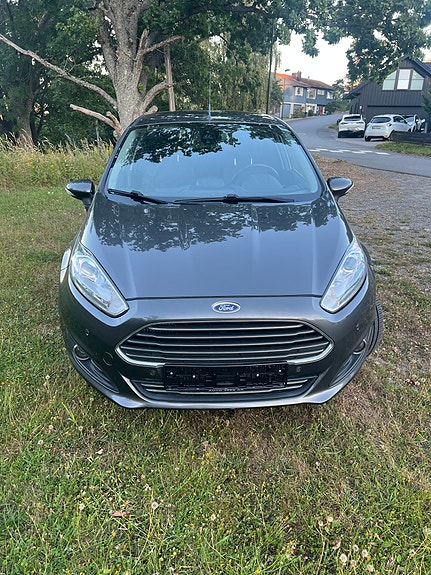Ford Fiesta 7 of 26