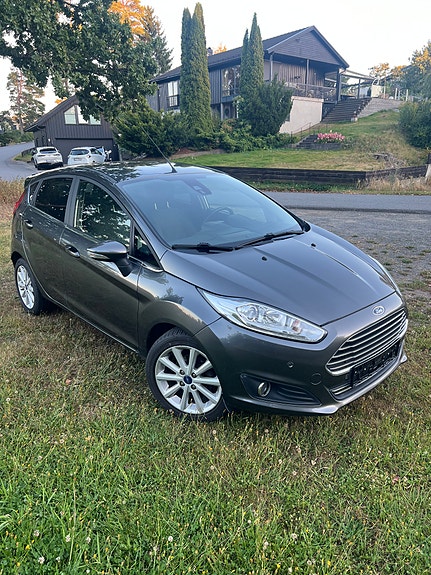 Ford Fiesta 6 of 26