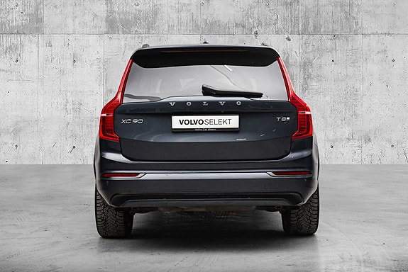 Volvo XC90 8 of 23