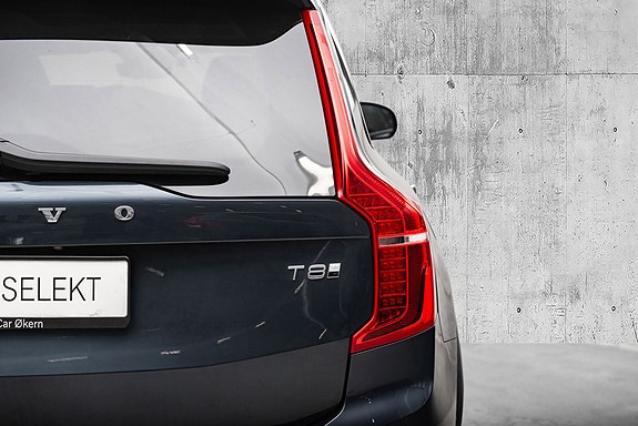 Volvo XC90 9 of 23