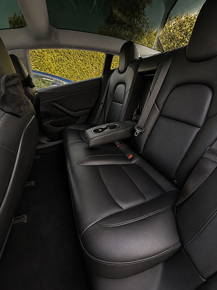 Tesla Model 3 26 of 30