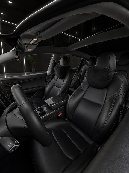 Tesla Model 3 13 of 30
