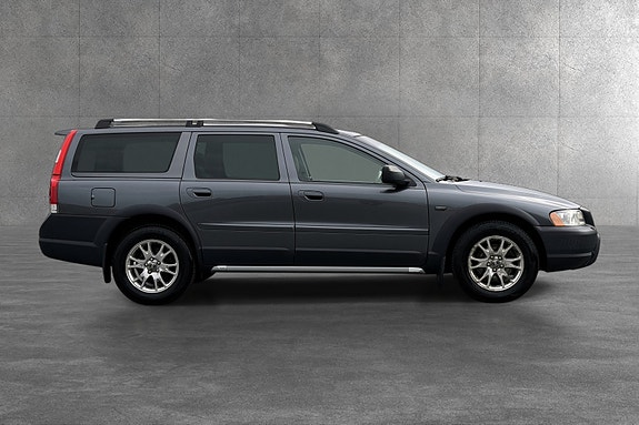 Volvo XC70 3 of 20