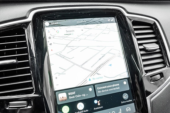 Volvo XC90 20 of 30