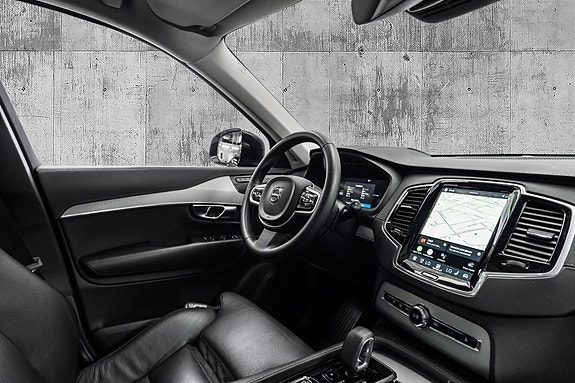 Volvo XC90 27 of 30