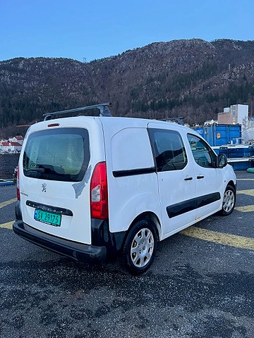 Peugeot Partner 5 of 15