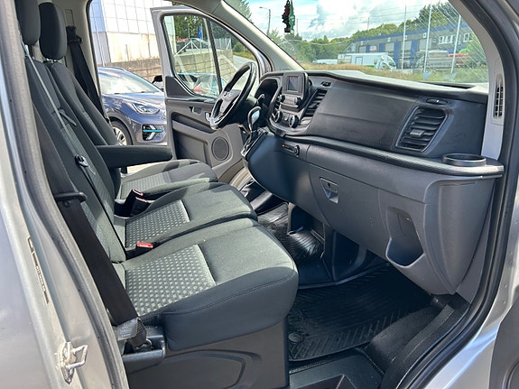 Ford Transit 20 of 23