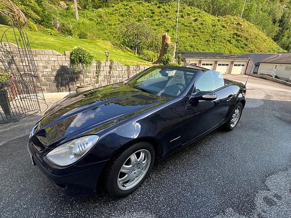 Mercedes-Benz SLK200 7 of 7