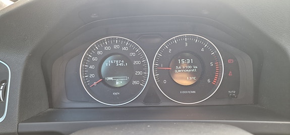 Volvo V60 7 of 16