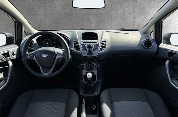 Ford Fiesta 11 of 28
