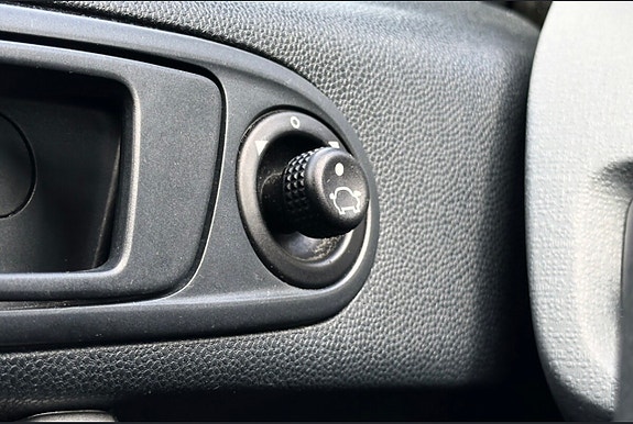 Ford Fiesta 20 of 28