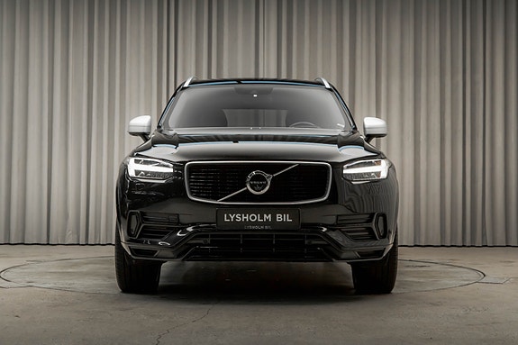 Volvo XC90 6 of 30