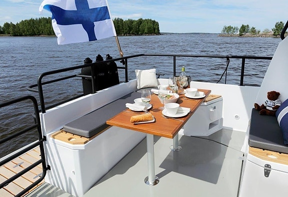 NY - SARGO 33 EXPLORER - BAKDØR - SIDEPORT - TAXIBÅT 20 of 29