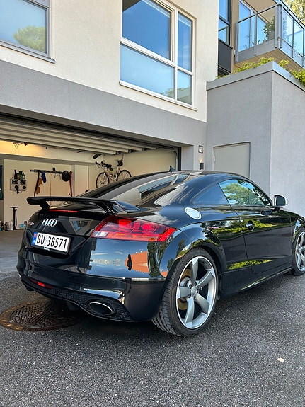 Audi TT RS 2 of 30