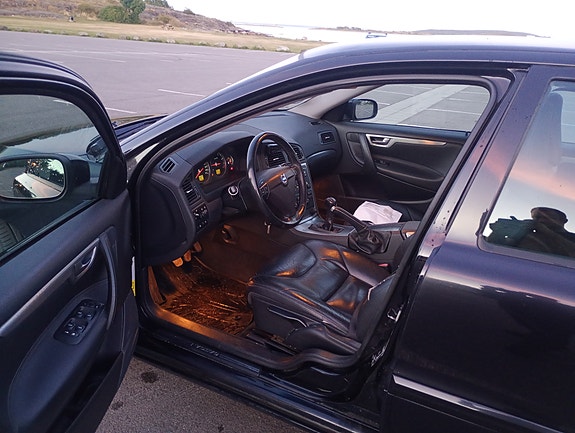 Volvo S60 12 of 27