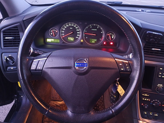 Volvo S60 13 of 27