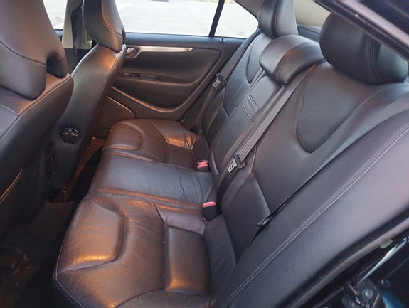 Volvo S60 17 of 27