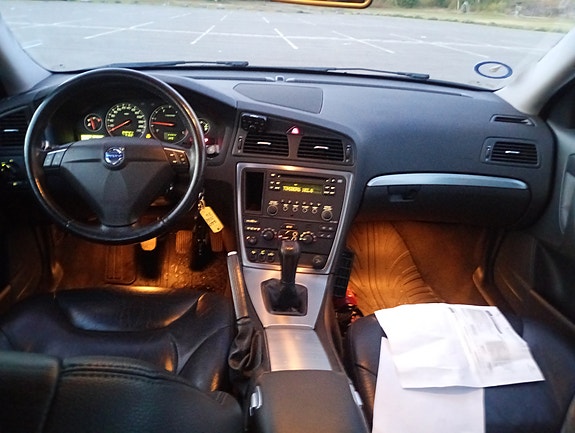 Volvo S60 11 of 27