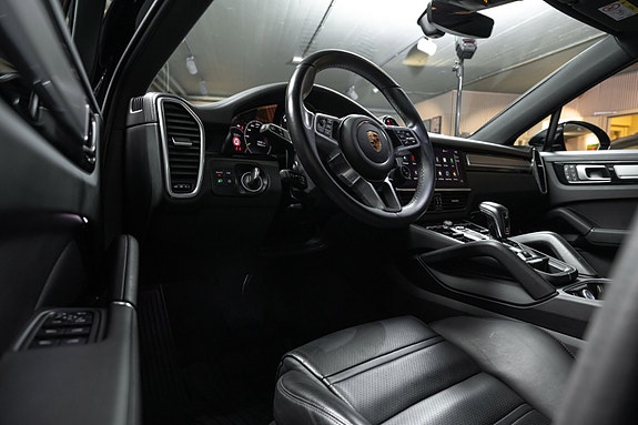 Porsche Cayenne Coupe 20 of 30
