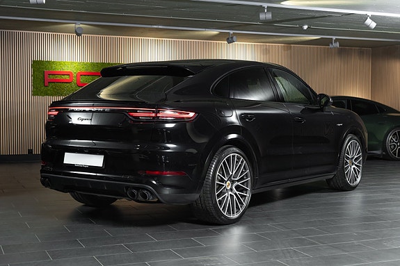 Porsche Cayenne Coupe 7 of 30