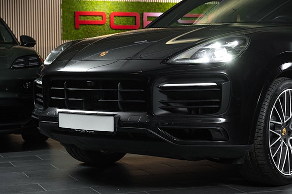 Porsche Cayenne Coupe 9 of 30