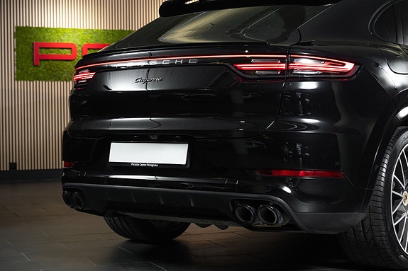 Porsche Cayenne Coupe 6 of 30