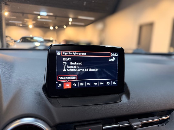 Mazda CX-3 23 of 30