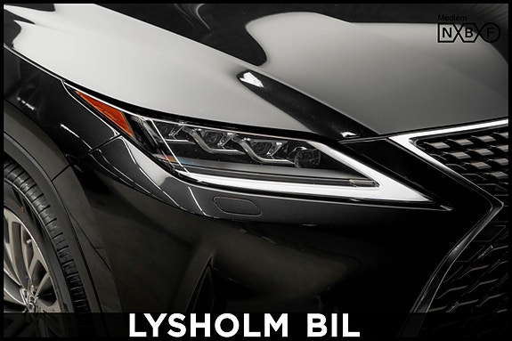 Lexus RX450h 2 of 30