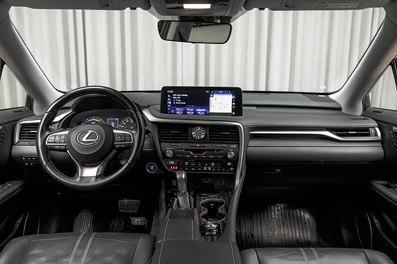 Lexus RX450h 23 of 30
