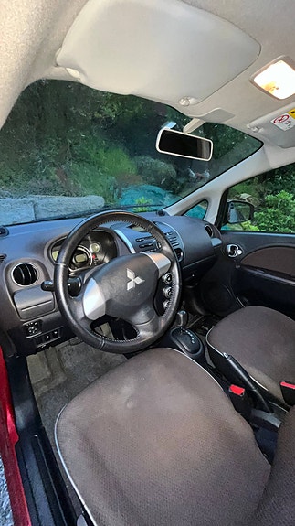 Mitsubishi i-Miev 10 of 19