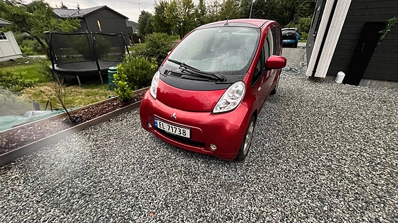 Mitsubishi i-Miev 4 of 19