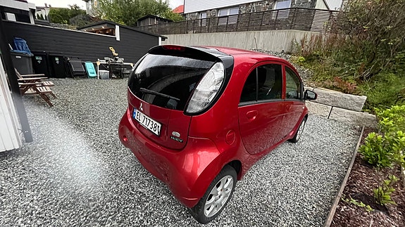 Mitsubishi i-Miev 3 of 19