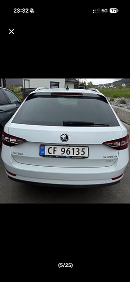 Skoda Superb 3 of 11