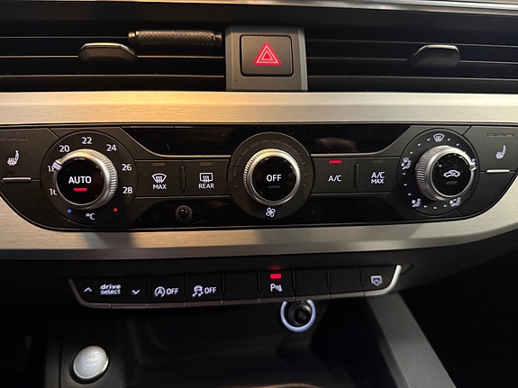Audi A4 23 of 30