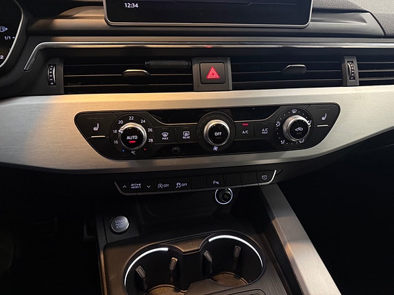 Audi A4 18 of 30