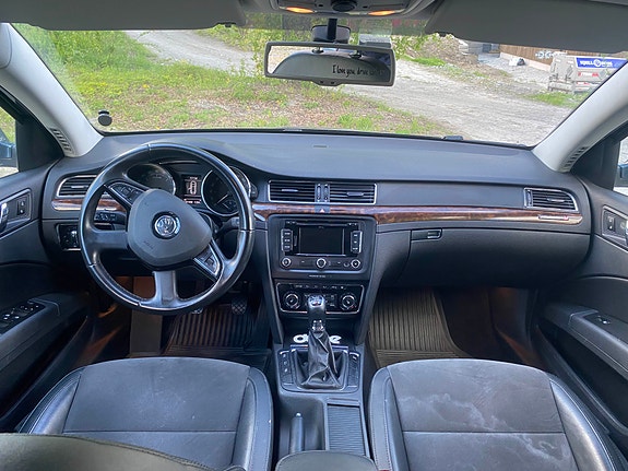 Skoda Superb 7 of 18
