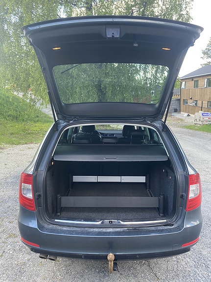 Skoda Superb 3 of 18